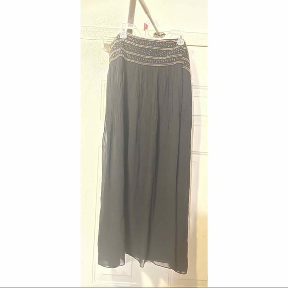 Ann Taylor Black Skirt - Picture 3 of 6